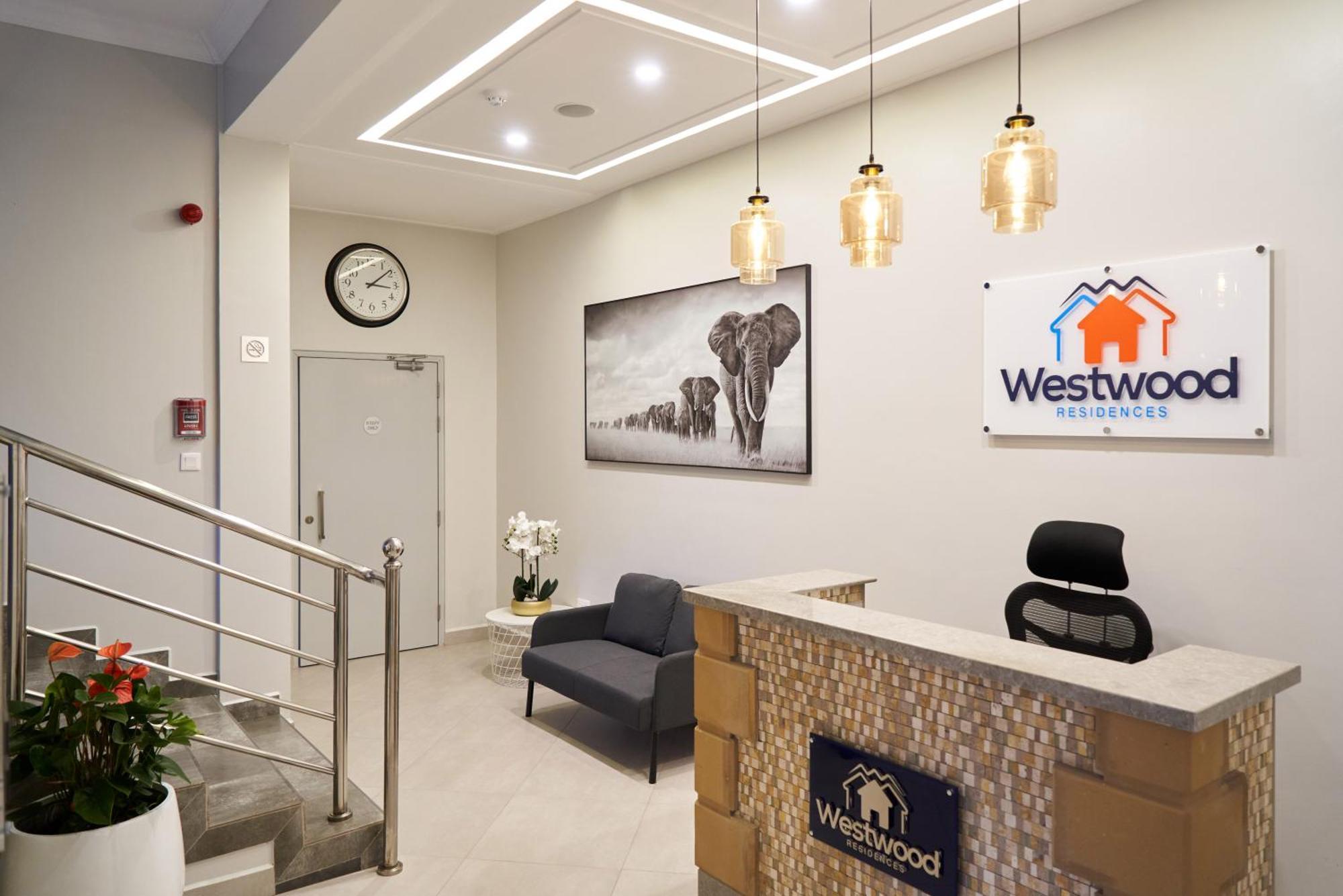 Westwood Residences Аруша Экстерьер фото